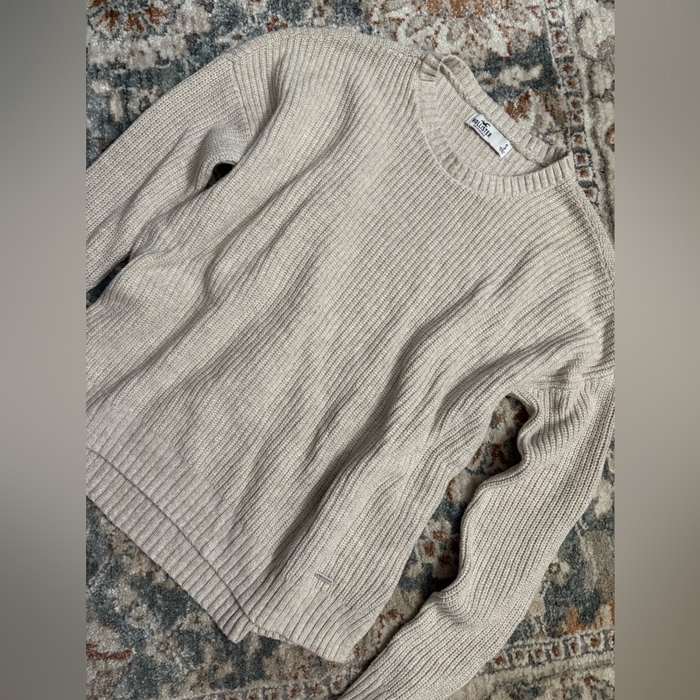 Hollister Oatmeal Ribbed Crew Neck Sweater
